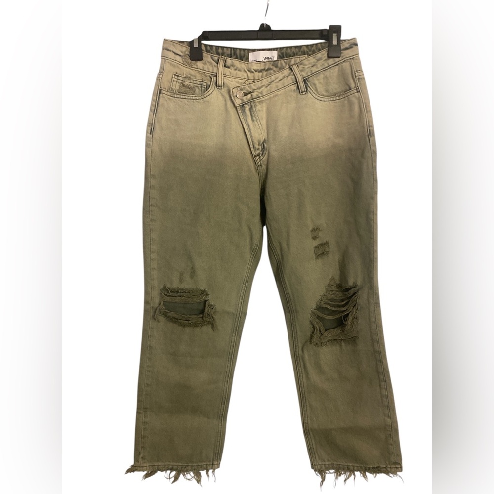 Vervet Olive Distressed Jeans 29 GUC
